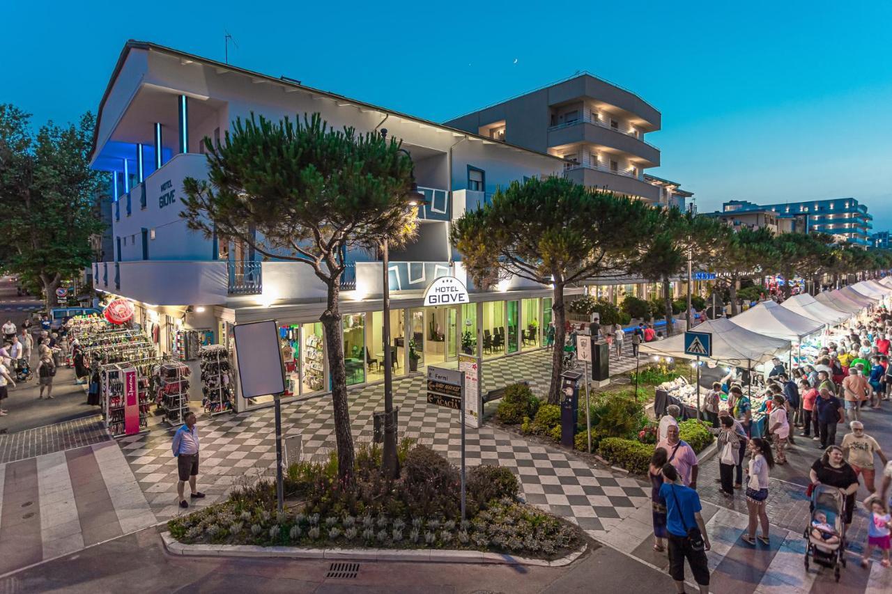 Hotel Giove Dipendenza Hotel Fiamma Cesenatico Kültér fotó