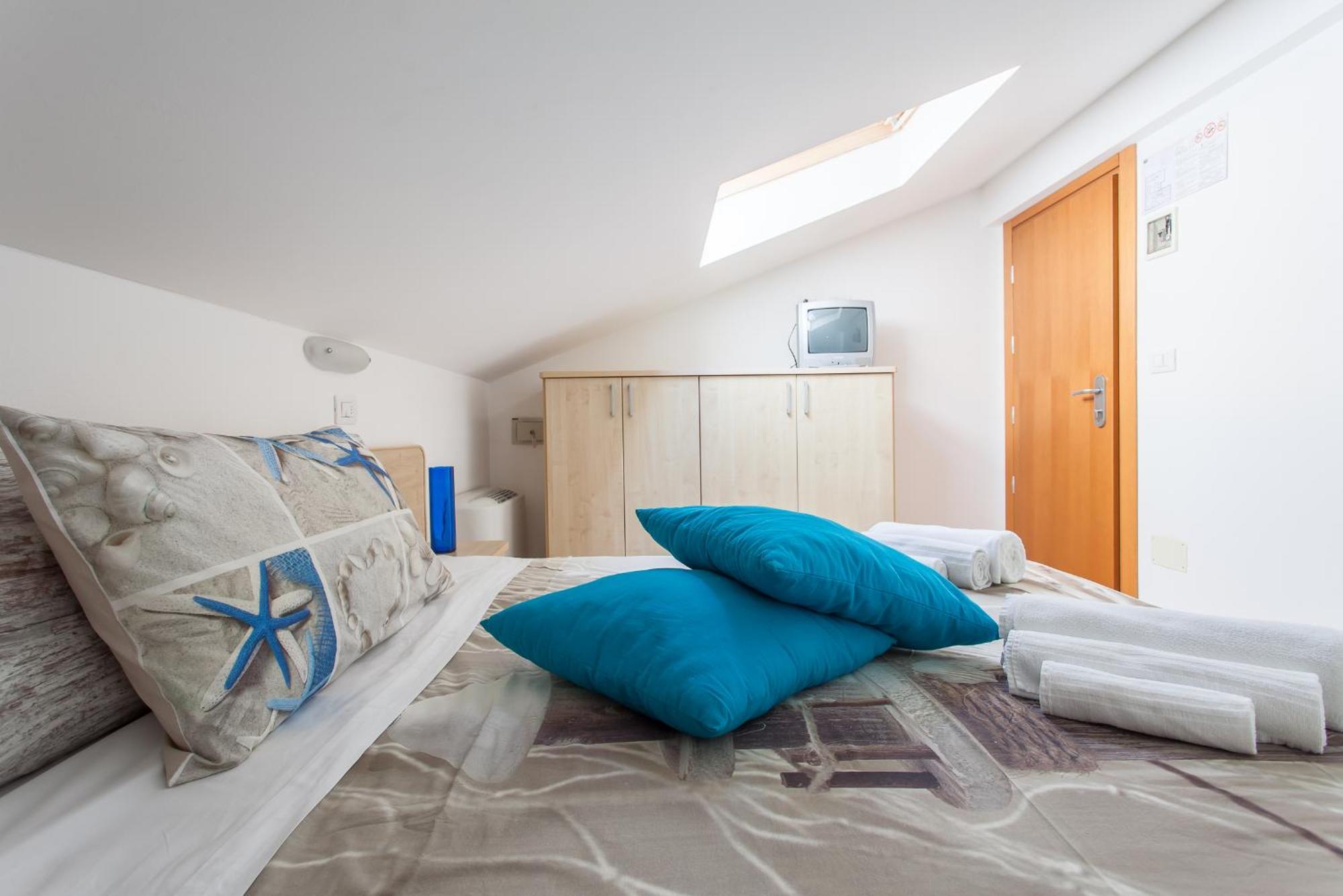 Hotel Giove Dipendenza Hotel Fiamma Cesenatico Szoba fotó