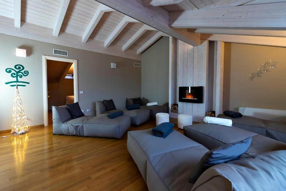 Hotel Giove Dipendenza Hotel Fiamma Cesenatico Kültér fotó