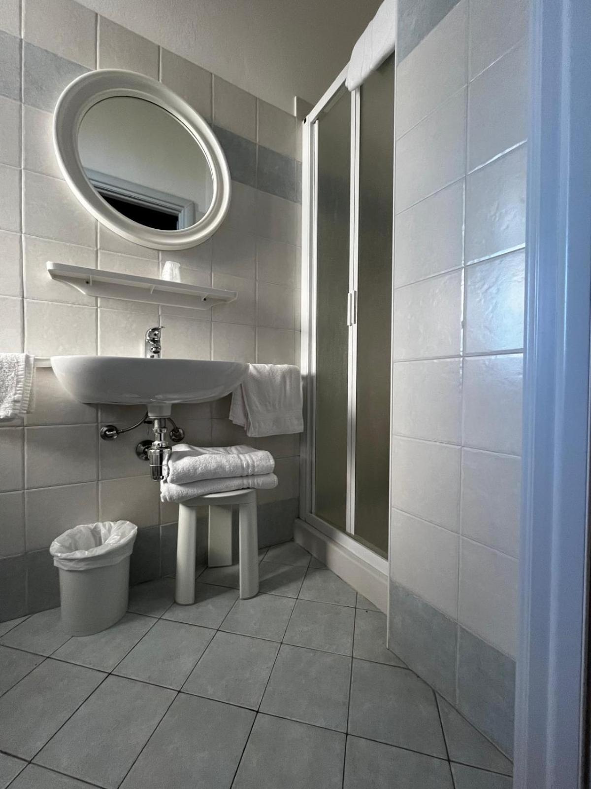 Hotel Giove Dipendenza Hotel Fiamma Cesenatico Kültér fotó